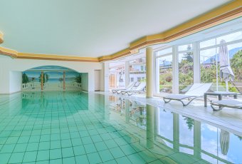 Schwimmbad_10.jpg